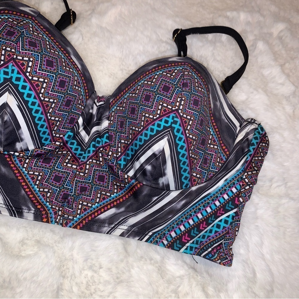 Kenneth Cole Bikini Top, sz S - Picture 5 of 7